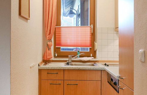 Neuensien Appartement | Comfortable maisonette with sunny south-facing balcony!