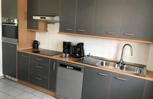 Heers Maison | Cozy Vacation Home for 8 Persons in Heers