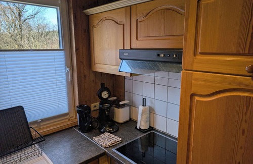 Bremke Maison | Cozy vacation home with fireplace & sauna - hiking & recreation with dog