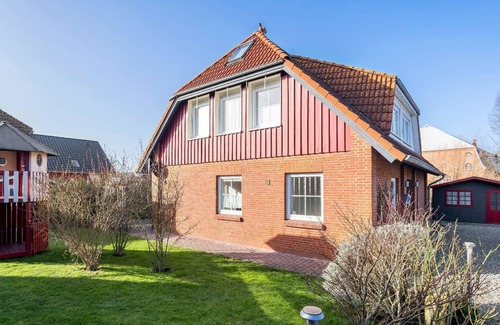 Kopendorf Maison | Cozy vacation home with garden and terrace on Fehmarn on the Baltic Sea with dog