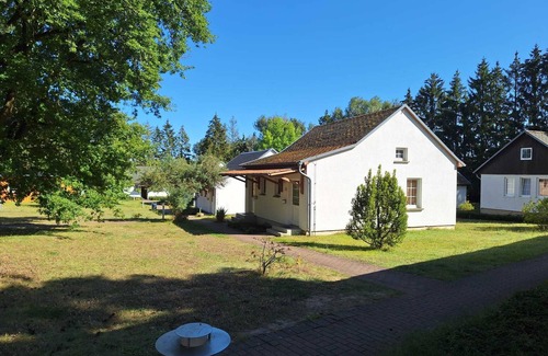 Eldena Maison | Cozy vacation room for 1 person in Gristow in quiet surroundings