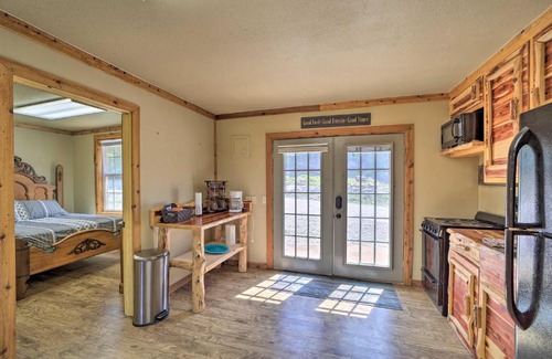 Vian Maison | Cozy Vian Cabin 1 Mi to Tenkiller State Park