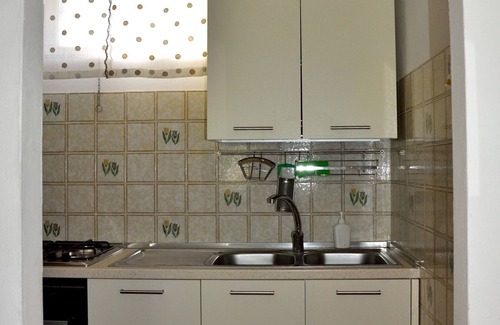 Jerzu Appartement | VILLA COSY EN CAMPAGNE À QUELQUES KM DE LA BELLE MER DE CARDEDU. APP. B.