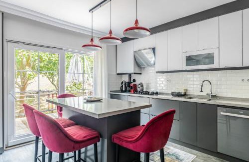 Beykoz District Appartement | Cozy Villa w Terrace and Garden in Beykoz Istanbul