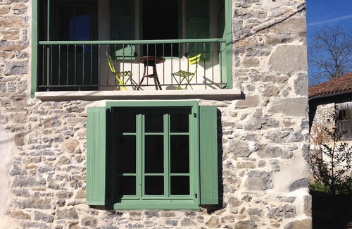 Arbas Maison | Accueillante maison de village avec terrasse et jardin, dans un écrin de verdure