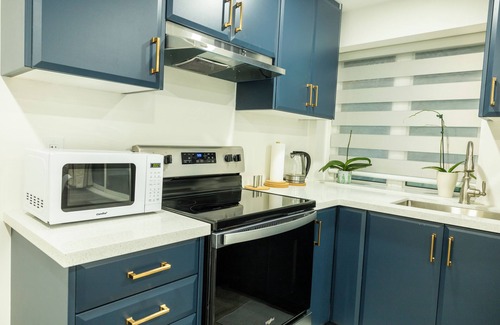 Halton Regional Municipality Maison | Cozy walkout basement apartment overlooking a serene ravine!