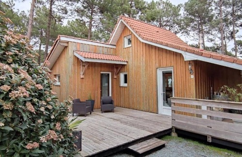 Le Porge Chalet De Ski | Chalet naturiste confortable en bord de mer. Décontratez-vous. Bien-être au rdv.