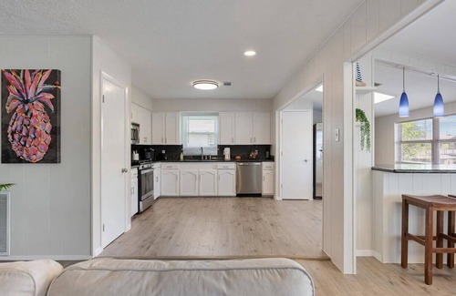 Bayou Vista Maison | Cozy Water Escape Near Galveston