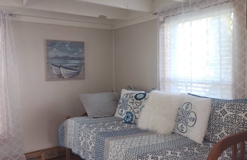 Olcott Cottage | Cozy Waterfront Cottage with Private Dock and Lake Access
