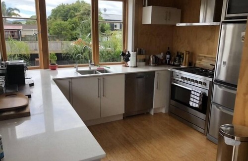 Whangamata Maison | Cozy Whanga Escape