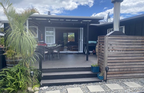 Whangamata Maison | Cozy Whanga Escape