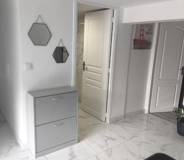 Le-Plessis-Trevise Appartement | Cozy with garden near Disney