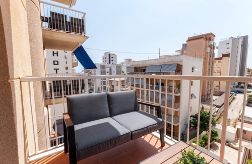 Grao de Gandia Appartement | Confortable avec un style méditerranéen, à quelques mètres de la plage.
