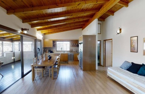 Nazareth Appartement | Cozy Wood Apartment With Great View to Nazareth
