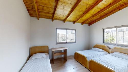 Nazareth Appartement | Cozy wood apartment with great view to Nazareth
