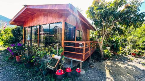 Santa Maria Maison | Cozy Woodcabin