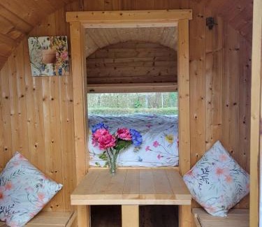 Abilly Maison | Cozy Wooden Chalet in Abilly, France