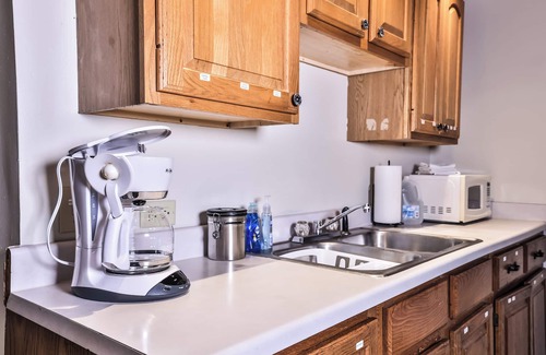 Arbor Vitae Cabine | Cozy Year Round Lakefront Cabin- Family & Dog friendly- Private Dock