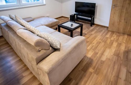Strasshof an der Nordbahn Appartement | CozyHome - Spacious and Modern Apartment close to Vienna