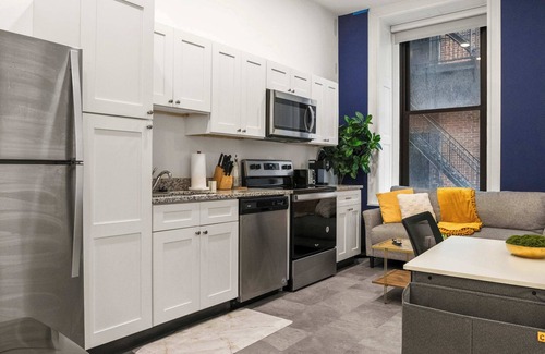 Cultural District Appartement | CozySuites Chic 1BR in Downtown Pitts #6