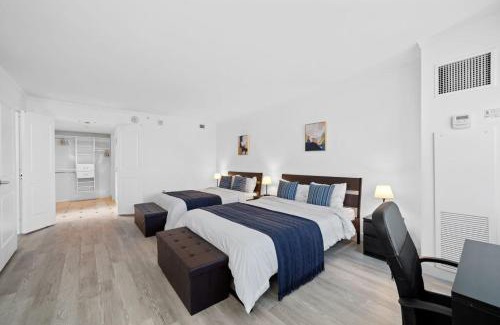 Atlantic City Appartement | CozySuitesTWO Separate Spacious Ocean Front Condos