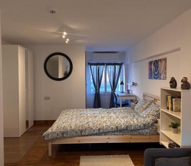 Oroklini Appartement | Cozzi Deluxe Studio