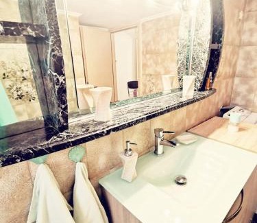 Nea Ionia Appartement | Cozzy House