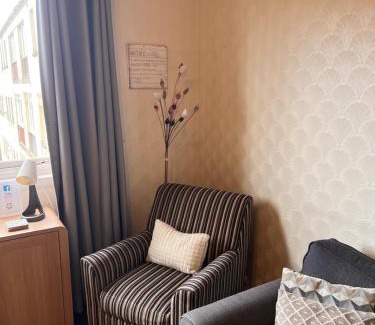 Old Town Appartement | Crags View Apartment On The Royal Mile