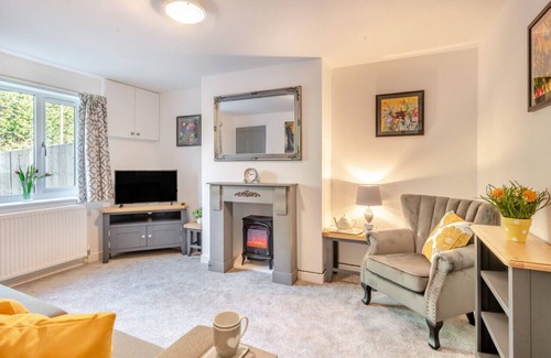 Marsham Maison | Craig Cottage - Three Bedroom House, Sleeps 5