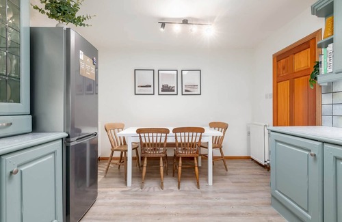 Crail Chalet De Ski | Crail Town House