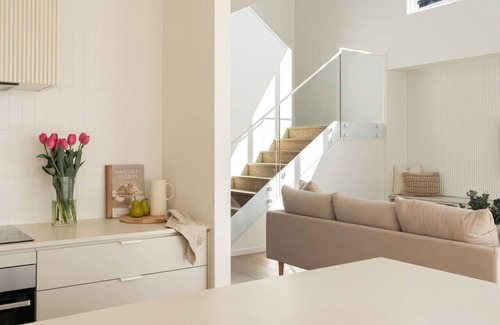 Bahrs Scrub Maison | CreamElegance: Brand-new Luxury 4BR Ex-DisplayHome