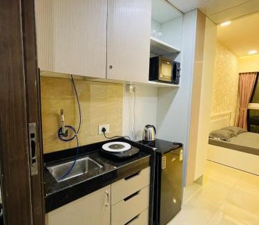 Pashan Appartement | Creative mind tidy bed calm soul