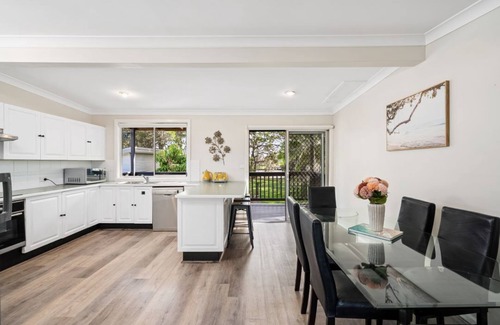 Chittaway Point Maison | Creek Side Hideaway – Your Perfect Waterfront Getaway!