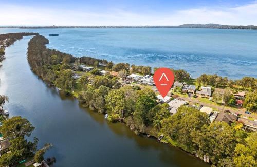 Chittaway Bay Maison | Creek Side Hideaway