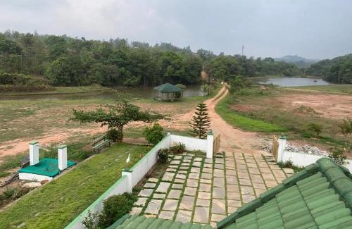 Madikeri Maison | Creekside Cabin