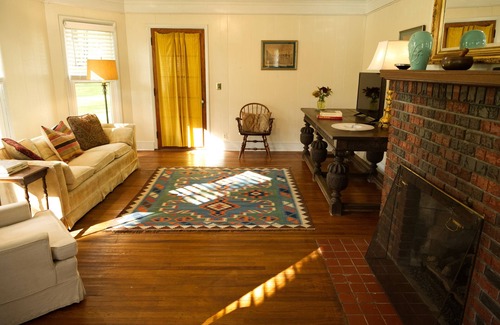 Leonardsville Maison | Creekside House at Horned Dorset Artists' Colony