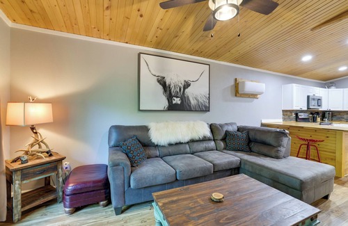 Powell Cabine | Creekside Nature Escape in Southwest Missouri