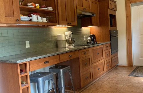 Hartwick Maison | CREEKSIDE RETREAT 5 miles from Cooperstown, NY.