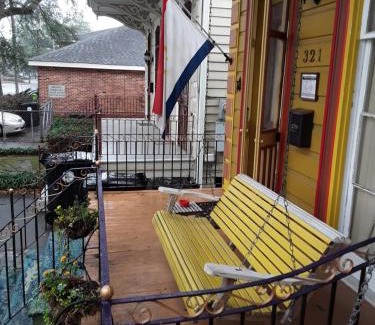 McDonough Maison | Creole Victorian for groups large and small