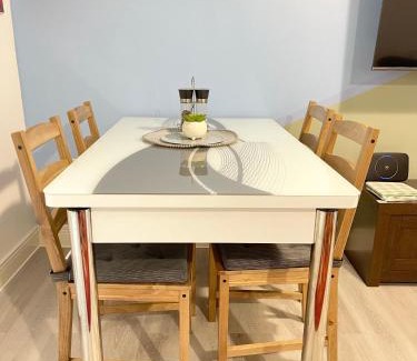 Chadwell Appartement | Crescent 2 Bedroom Apartment