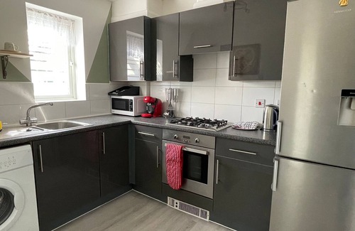 Chadwell Appartement | Crescent Apartment - Two bedroom