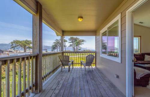 Crescent City Maison | Crescent City Beach House