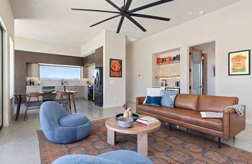 Panorama Heights Maison | Crest B at Panorama Villas by Fieldtrip | Luxury 2br retreat w pool