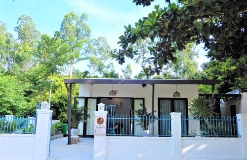 Tan Hiep Maison | Crest House Beachside - Three-bedroom Private House on Cham Island Hoi An
