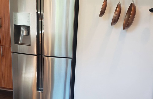 Brentwood Maison | Crestview Townhome - 10 mins from The Domain, 10 mins from Downtown