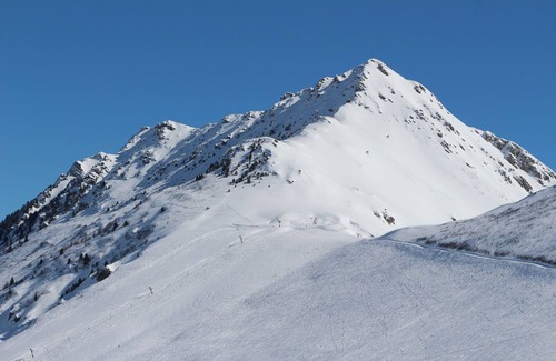 Valmorel Chalet De Ski | Crève Tête 3 pces 60 m2 à 200 m des bus gratuit et à 300 m du départ à ski