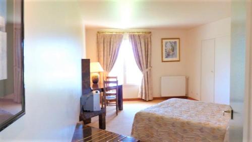 Saint-Pere Hôtel | Crispol
