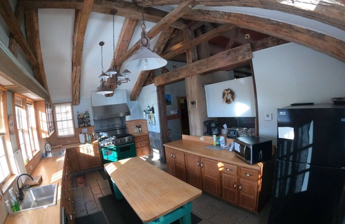 Ilion Maison | Cristman Barn & Events - 12k sqft barn Conversion - Sleeps 30