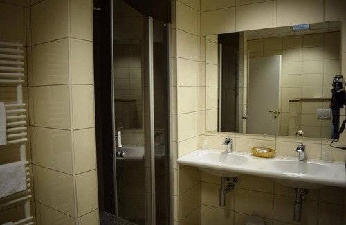 Omegna Hôtel | Croce Bianca