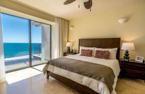 Barrio Los Faroles Hôtel | Crocs Resort & Casino